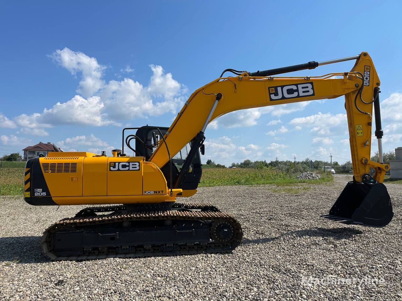 JCB JS205LC (21-tonne) Excavator